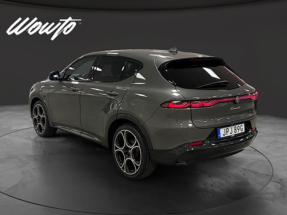 Alfa Romeo Tonale 6 of 17