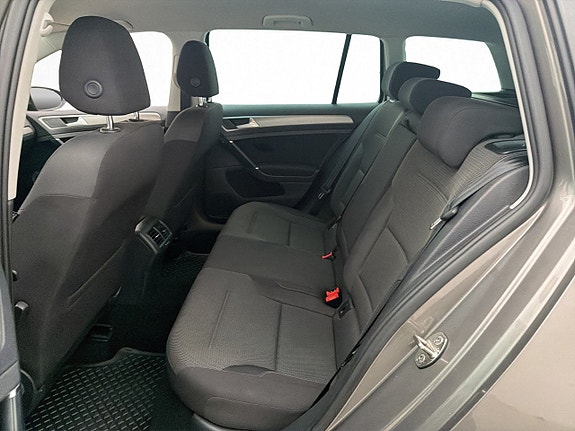 Volkswagen Golf I 23 of 29