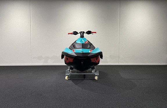 Sea-Doo Spark Trixx 2017 – 131 timmar 2 of 9