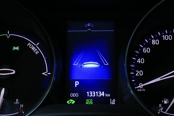Toyota C-HR 18 of 29