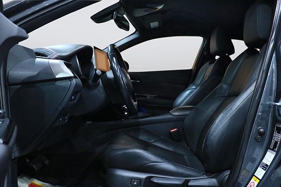 Toyota C-HR 5 of 29