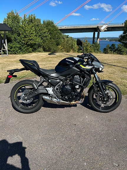 Kawasaki Z650 6 of 7