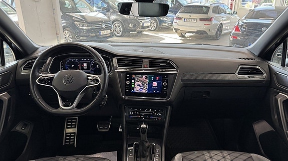 Volkswagen Tiguan Allspace 8 of 14