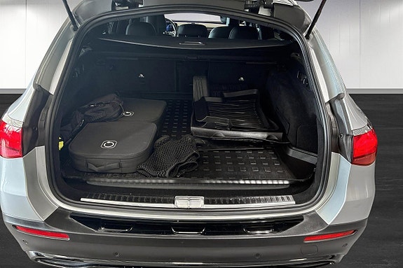 Mercedes-Benz E300 de 12 of 12