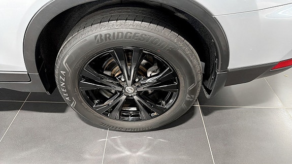 Nissan X-Trail 5 of 9