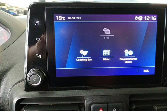 Peugeot Partner 12 of 12