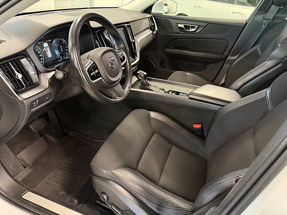 Volvo V60 13 of 20