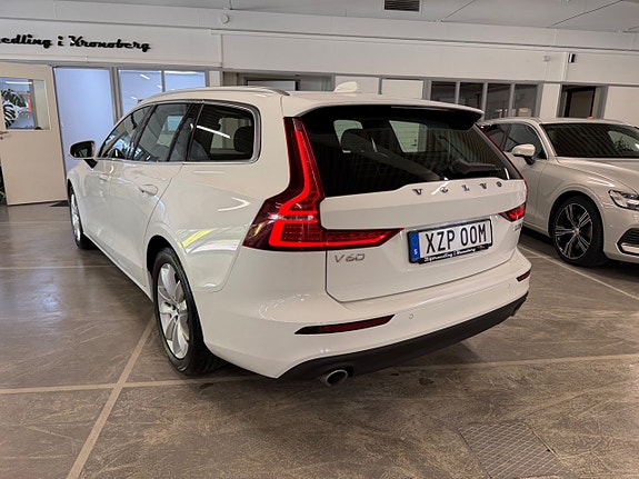 Volvo V60 4 of 20