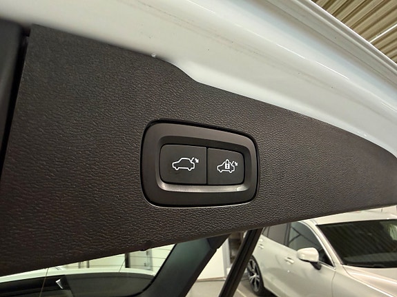 Volvo V60 7 of 20