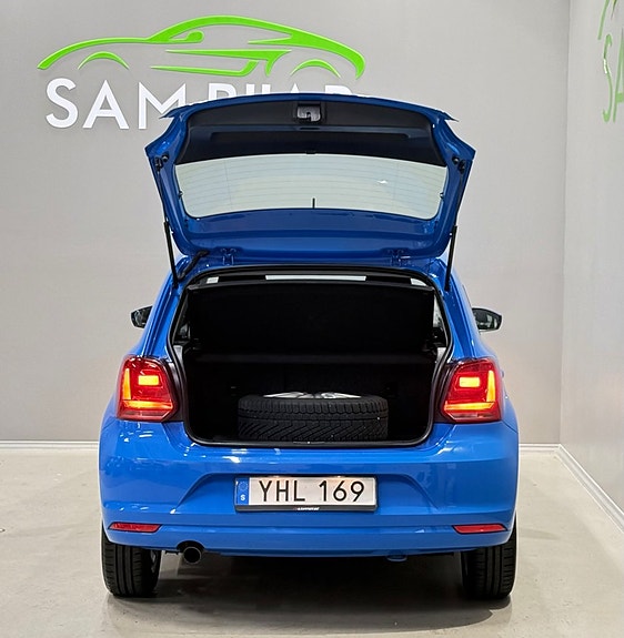 Volkswagen Polo 9 of 18