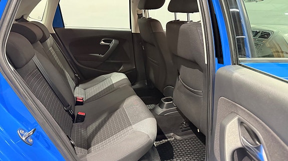 Volkswagen Polo 17 of 18