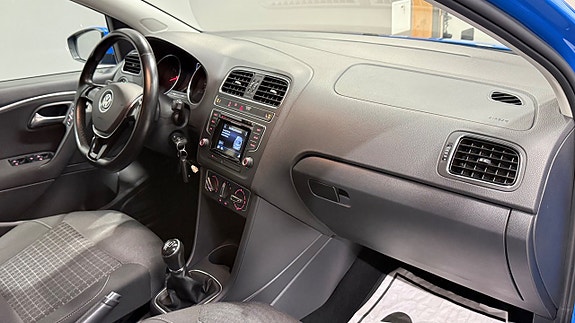 Volkswagen Polo 14 of 18