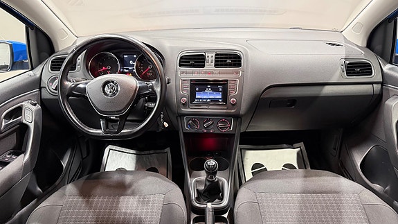 Volkswagen Polo 12 of 18