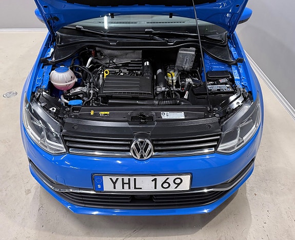 Volkswagen Polo 18 of 18