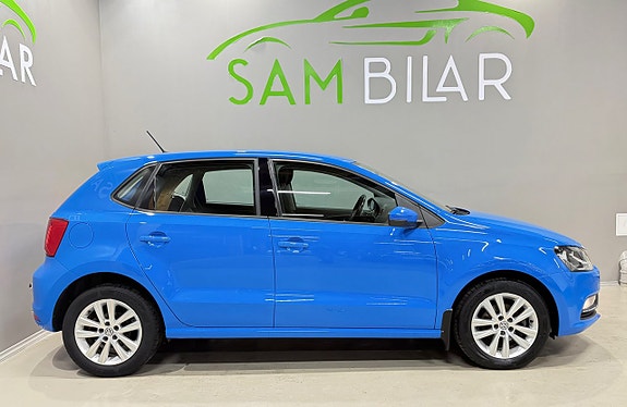 Volkswagen Polo 2 of 18