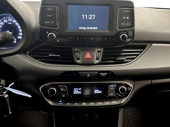 Hyundai i30 9 of 15