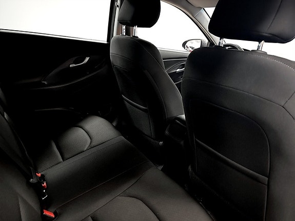 Hyundai i30 12 of 15