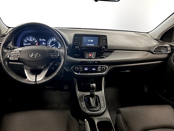Hyundai i30 6 of 15