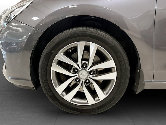Hyundai i30 14 of 15