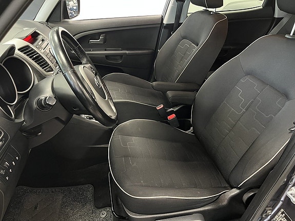 Kia Venga 6 of 15