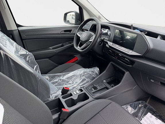 Volkswagen Caddy Maxi 13 of 24