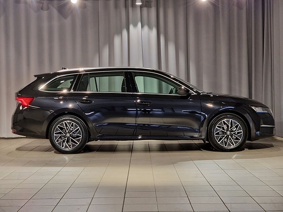 Skoda Octavia 4 of 18