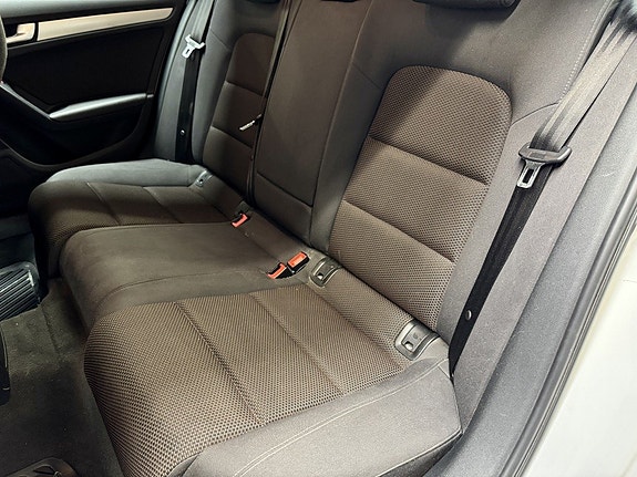 Audi A4 allroad 13 of 16