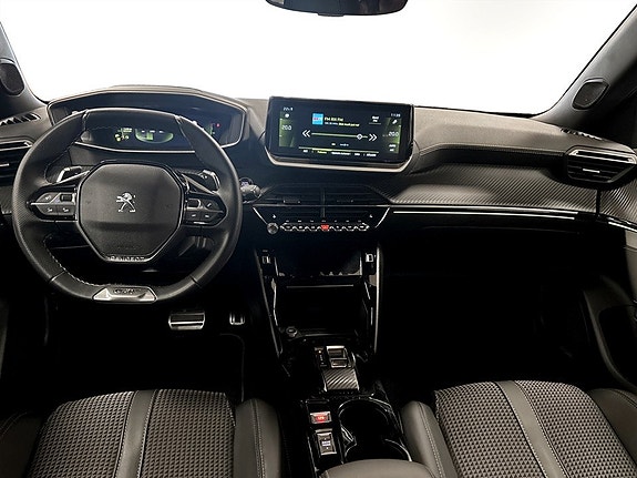 Peugeot 2008 6 of 17