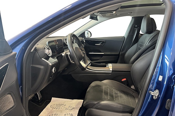 Mercedes-Benz C300 e 9 of 11