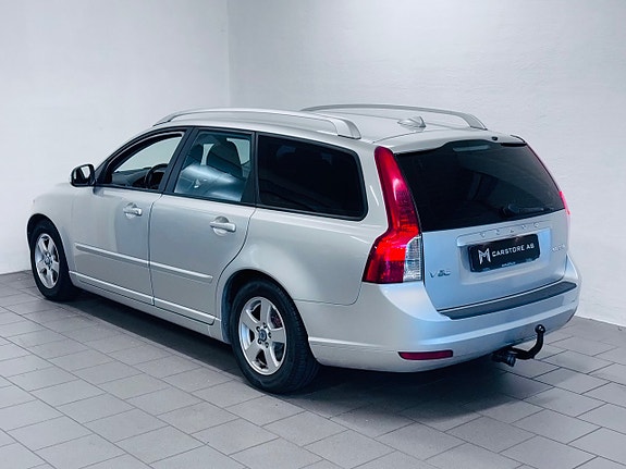 Volvo V50 16 of 17