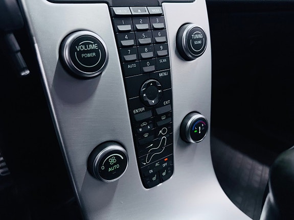 Volvo V50 12 of 17
