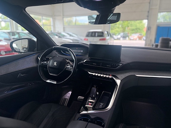Peugeot 3008 10 of 13