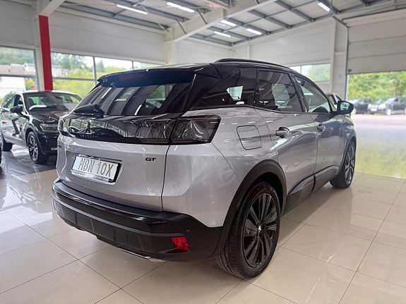 Peugeot 3008 4 of 13