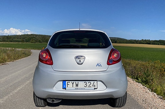 Ford Ka 4 of 15