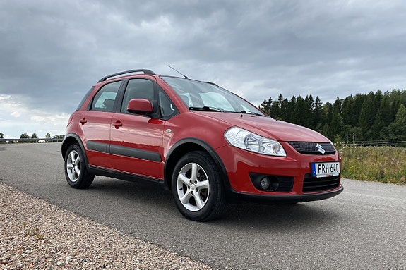 Suzuki SX4 7 of 18