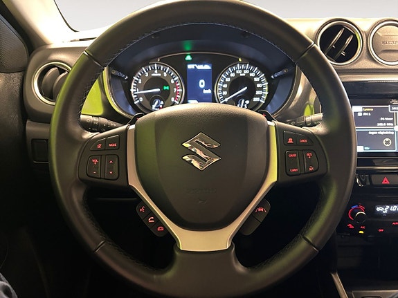 Suzuki Vitara 13 of 21