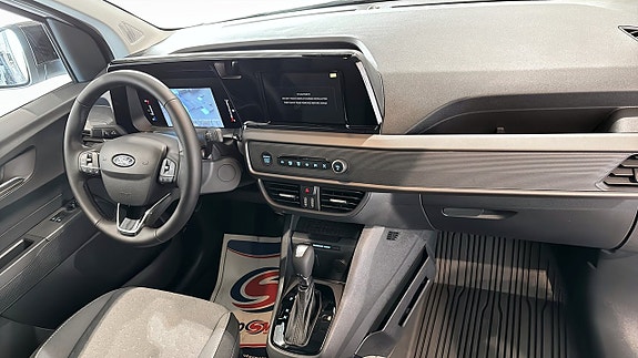 Ford Courier 4 of 10