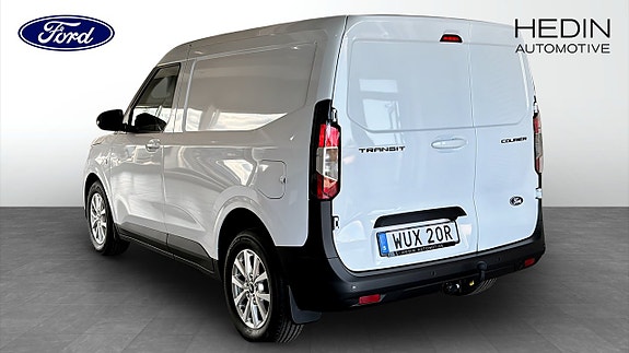 Ford Courier 2 of 10