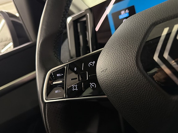 Renault Megane E-Tech 13 of 29