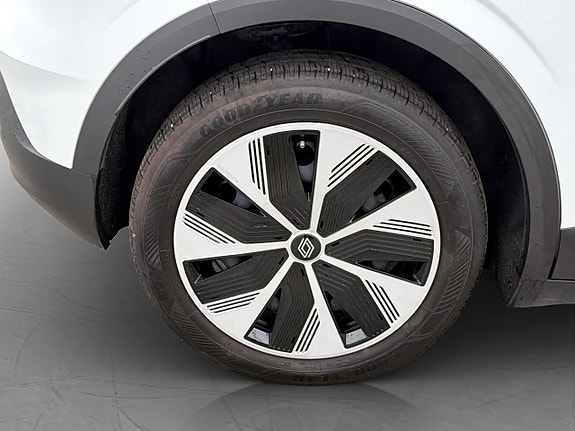 Renault Megane E-Tech 28 of 29
