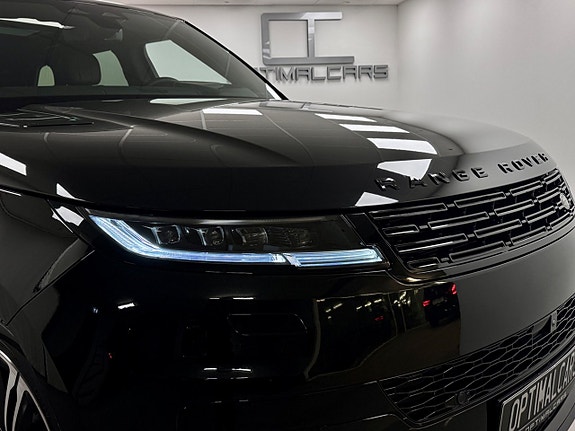 Land Rover Range Rover Sport 2 of 16