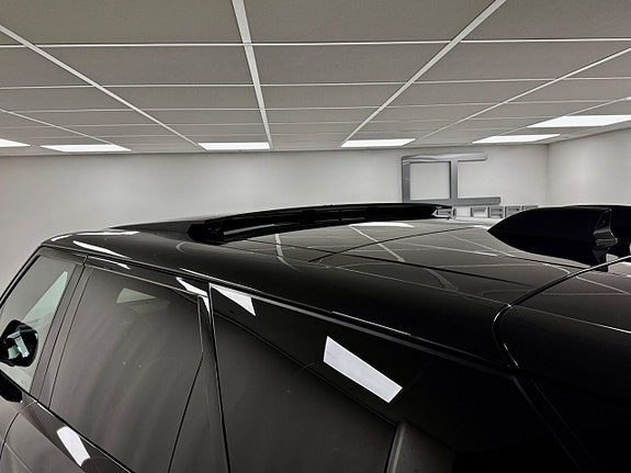 Land Rover Range Rover Sport 10 of 16