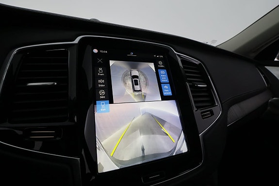 Volvo XC90 27 of 30