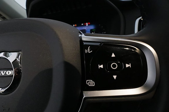 Volvo XC90 19 of 30