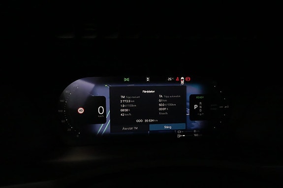 Volvo XC90 26 of 30