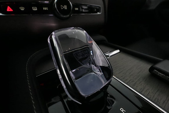 Volvo XC90 25 of 30