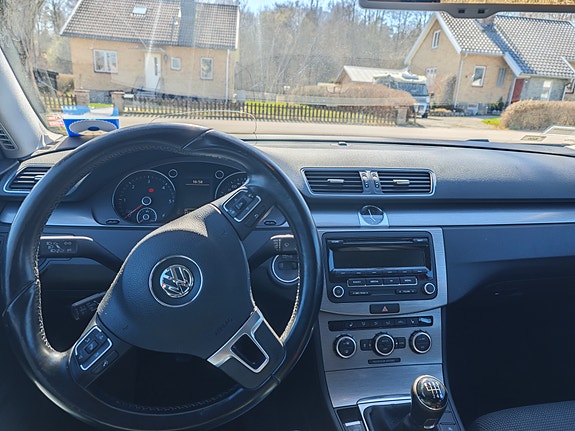 Volkswagen Passat 5 of 5