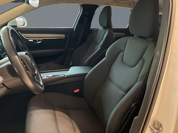 Volvo V90 6 of 11