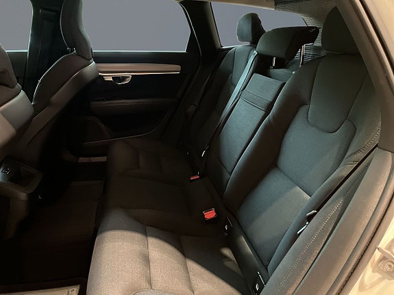 Volvo V90 8 of 11