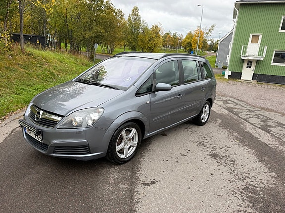 Opel Zafira 6 of 14